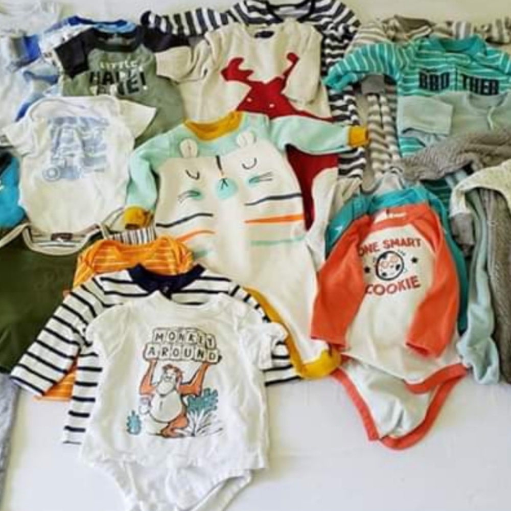 Lot of 3-6 months baby boy clothes